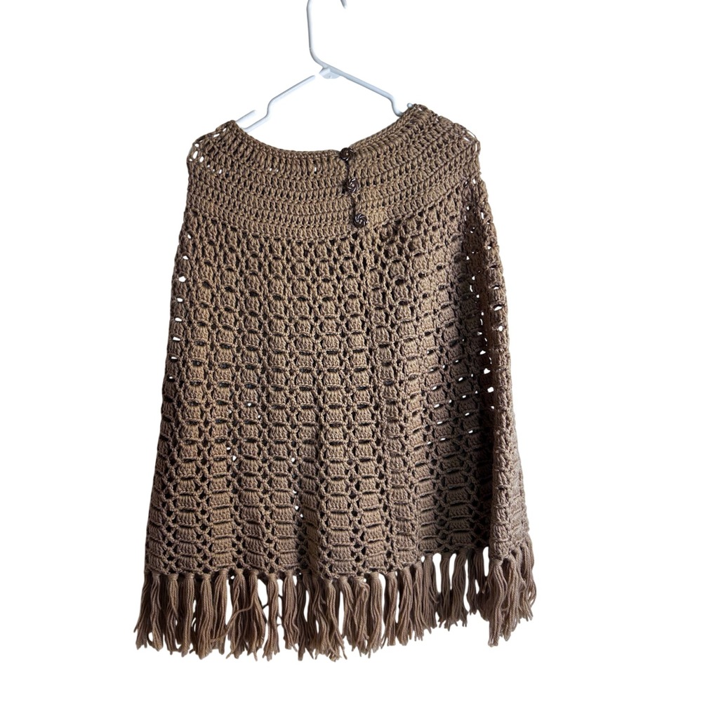 Cottage Core Crochet Poncho OS Tan Brown Fringe Button Detail Women